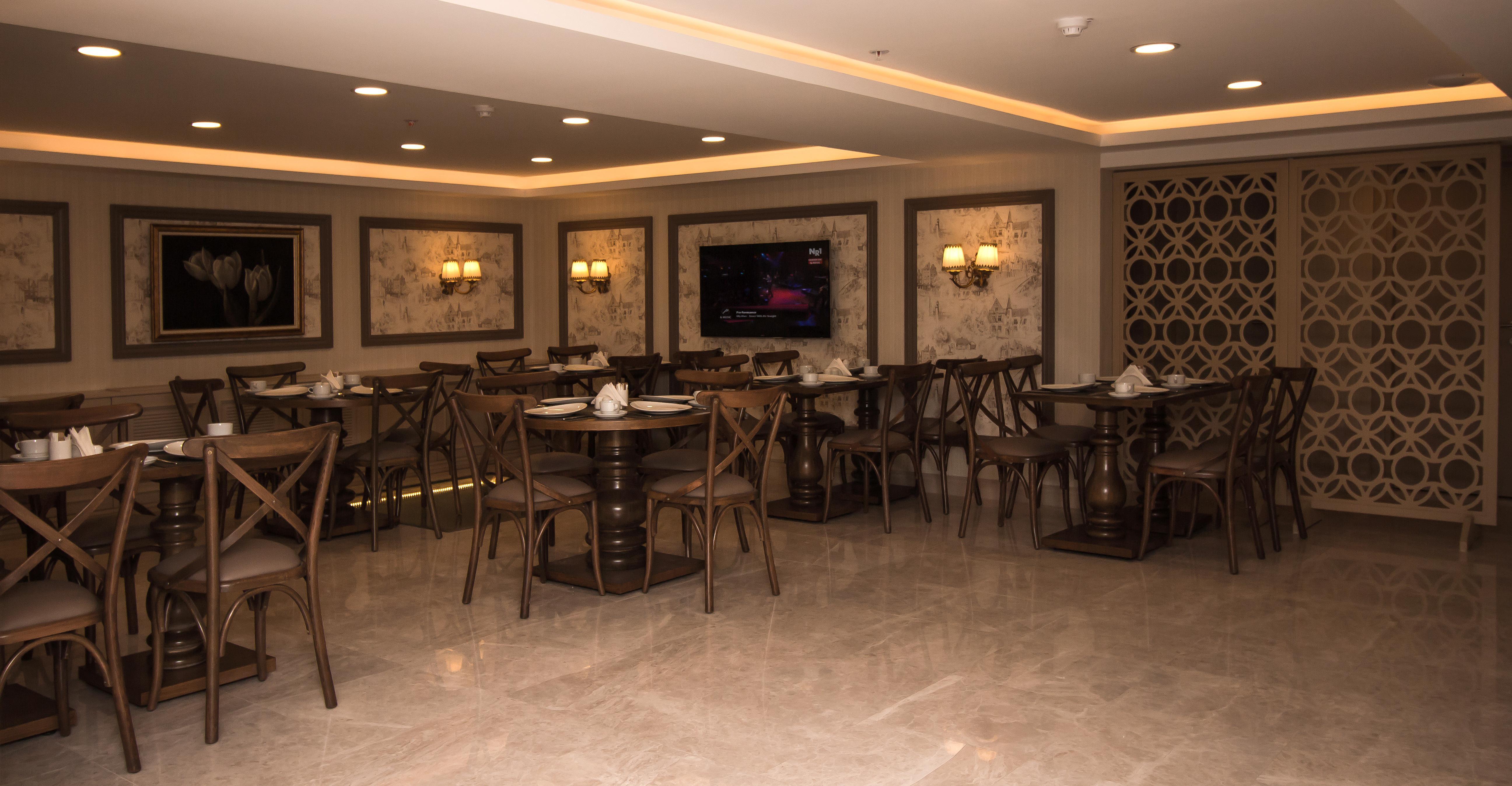 Istanbul Town Hotel ภายนอก รูปภาพ