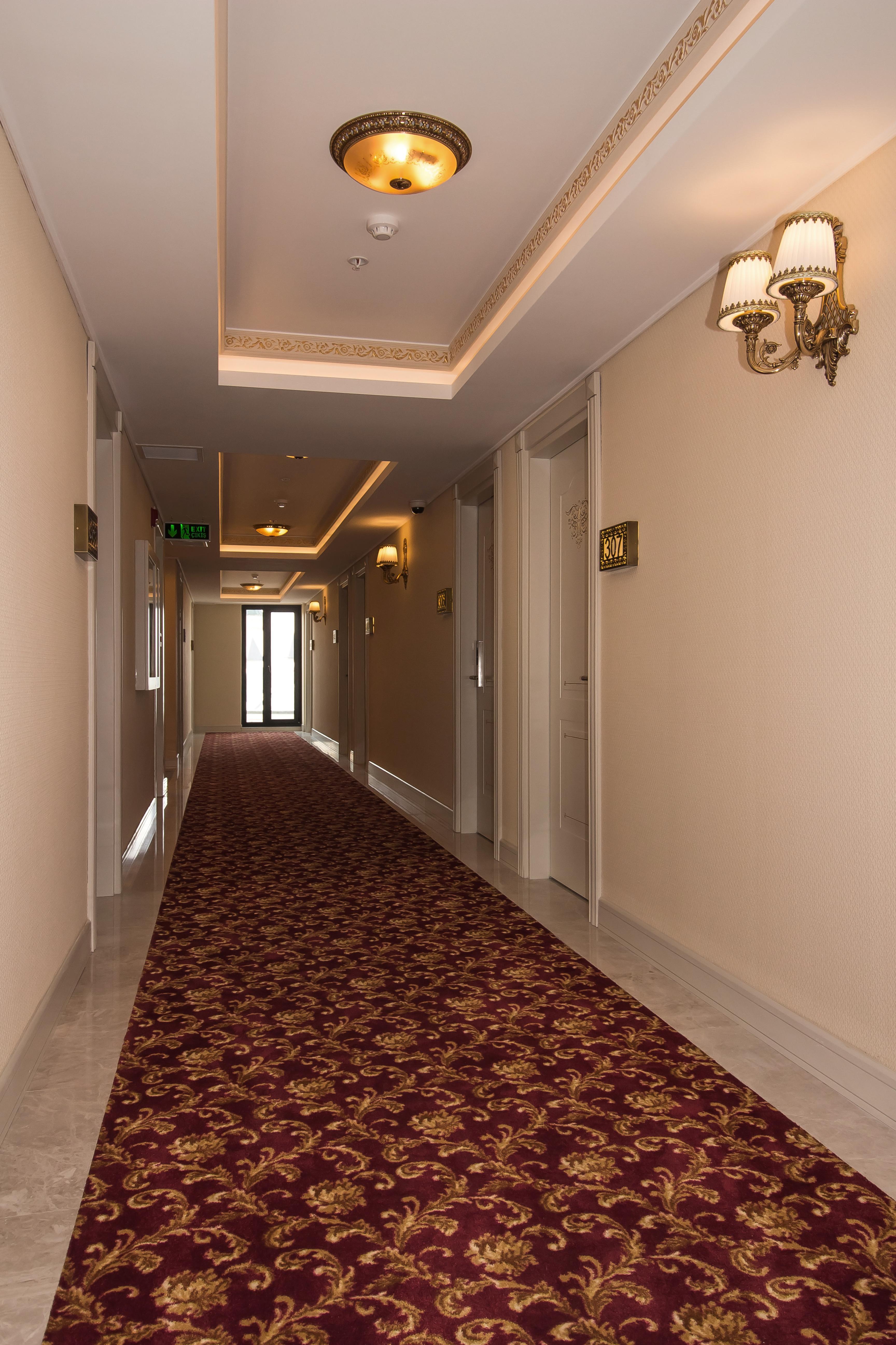 Istanbul Town Hotel ภายนอก รูปภาพ