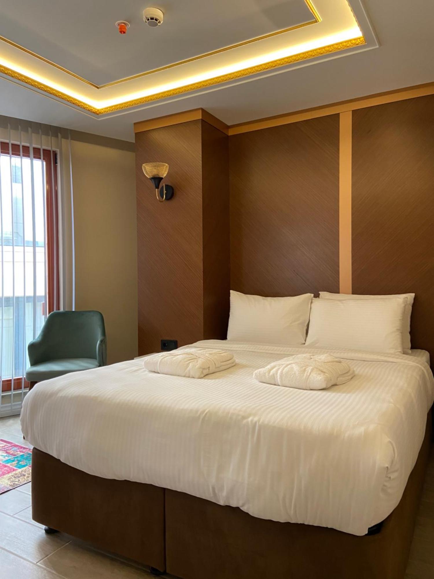Istanbul Town Hotel ภายนอก รูปภาพ