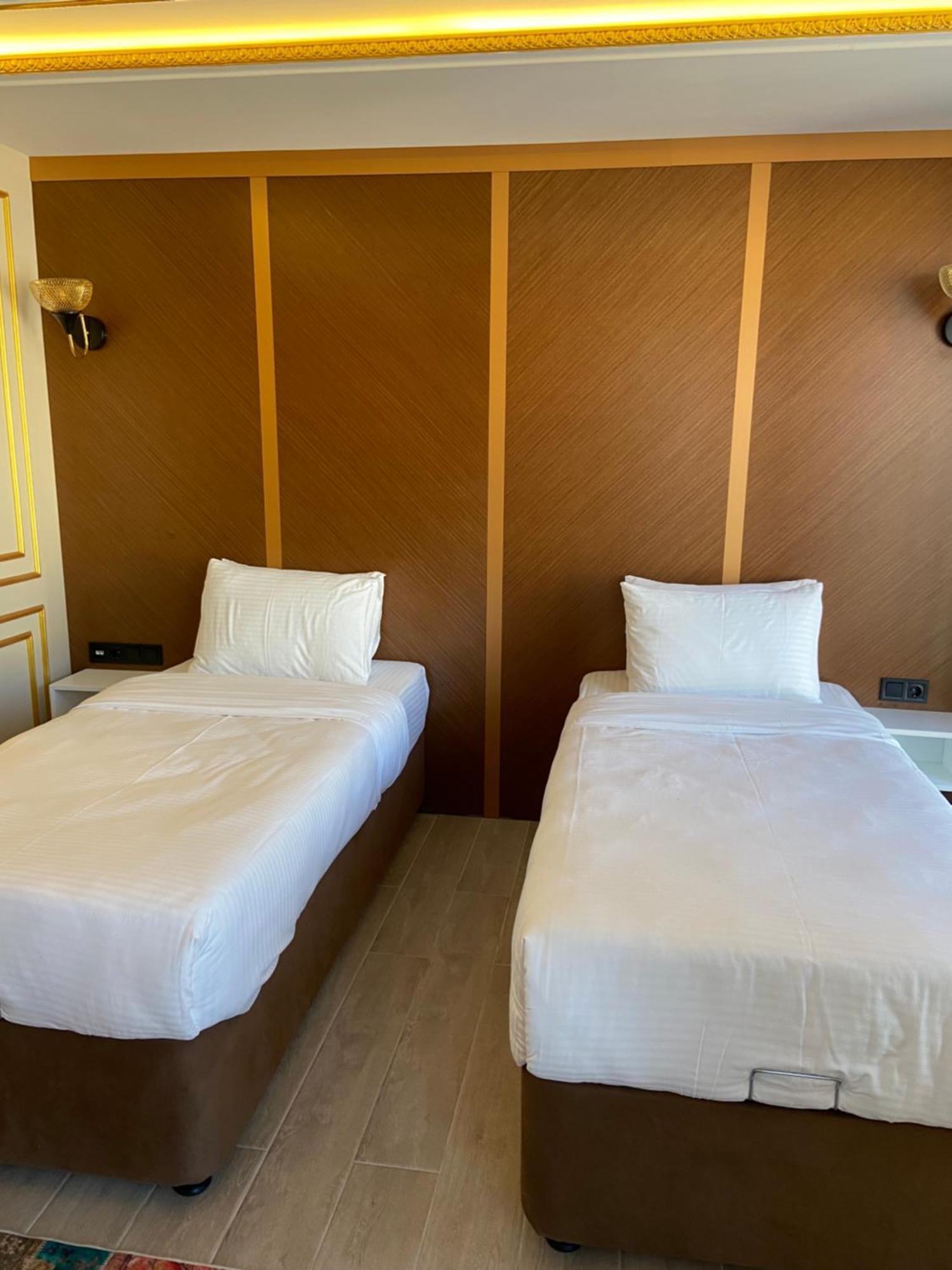 Istanbul Town Hotel ภายนอก รูปภาพ